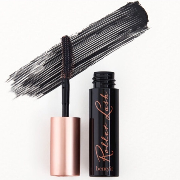 Benefit Roller Lash Mascara - Picture 3 of 12